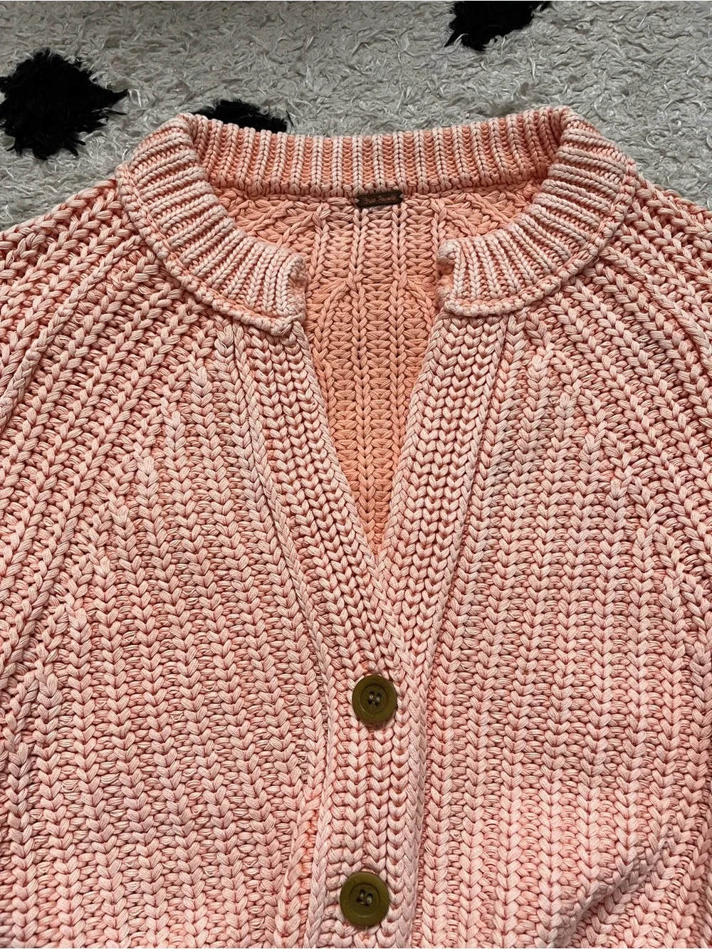 Free People Sweet Nothing cardigan (see measurements) Cropped Pink Chunky Knit